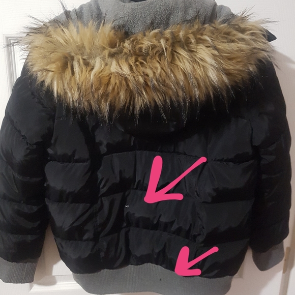 Black Jacket - Picture 4 of 4